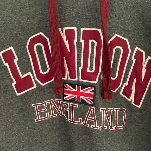 Zone One Hoodie Gray London England Flag women’s size Large pullover cozy - Picture 2 of 7